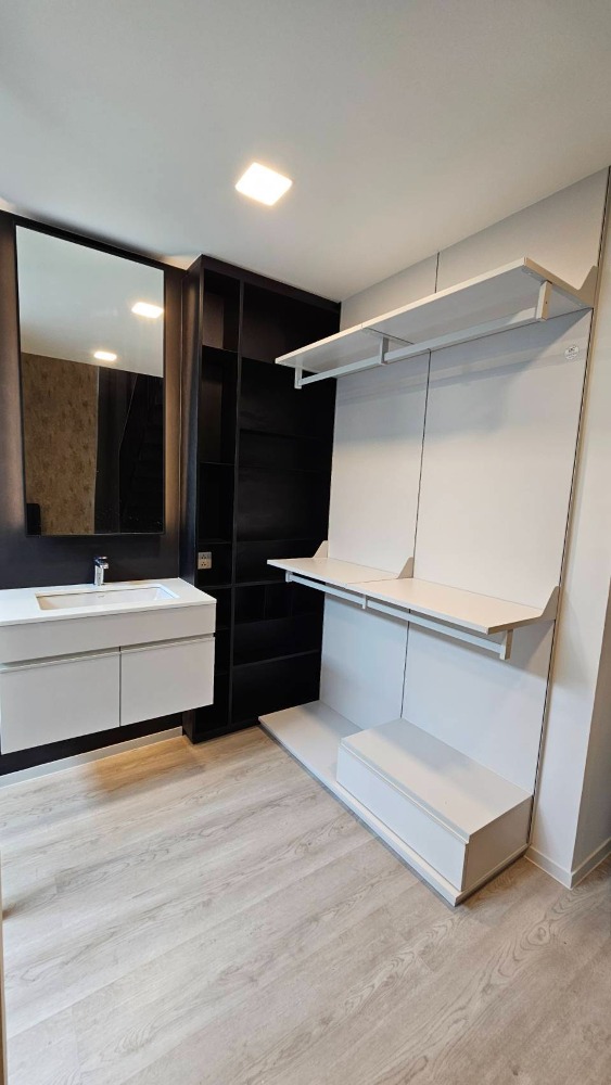 For RentHousePattanakan, Srinakarin : Vive krungthep kreetha for rent