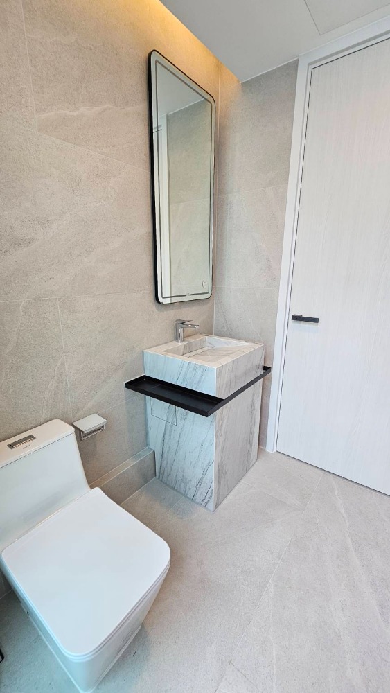 For RentHousePattanakan, Srinakarin : Vive krungthep kreetha for rent