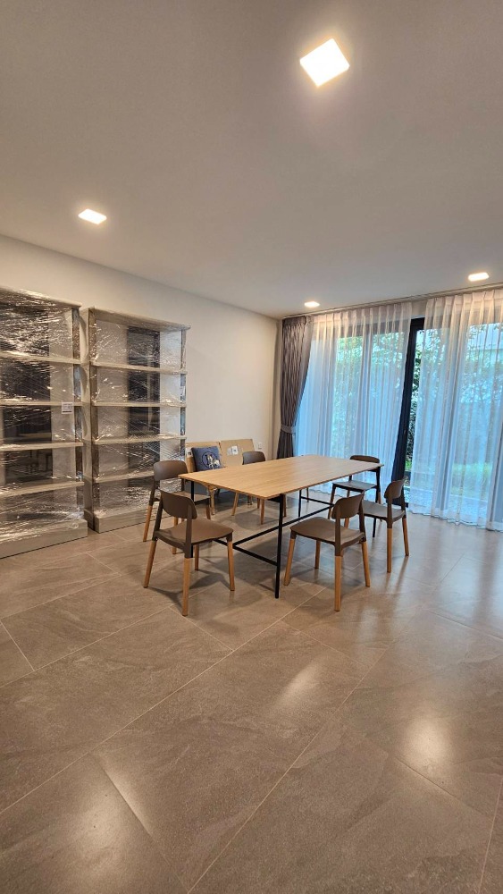 For RentHousePattanakan, Srinakarin : Vive krungthep kreetha for rent