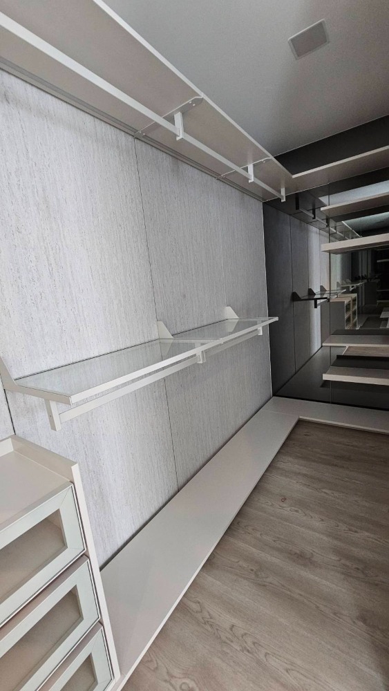 For RentHousePattanakan, Srinakarin : Vive krungthep kreetha for rent