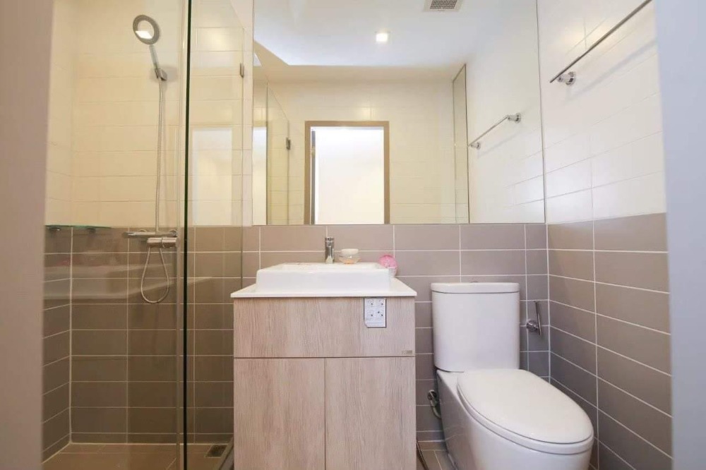 ขายคอนโดอ่อนนุช อุดมสุข : รหัสทรัพย์ Bp0598 ไอดีโอ โมบิ สุขุมวิท 81 ห้องขนาด 61.26 ตร.ม. แบบ 2 ห้องนอน 2 ห้องน้ำ ชั้น 24