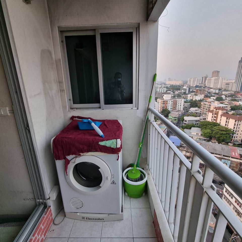 ขายคอนโดลาดพร้าว เซ็นทรัลลาดพร้าว : รหัสทรัพย์ Som0178 ขาย LIFE @ LADPRAO 18