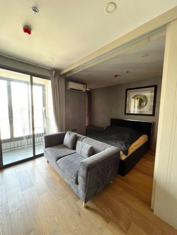 ให้เช่าคอนโดราชเทวี พญาไท : Q Chidlom 45 sq.m. Eng 中 日 Please add LINE ID @806qphgn o8415o5483