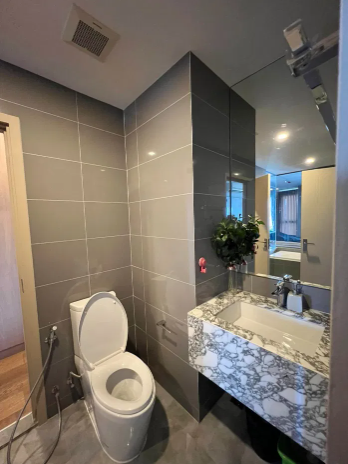 ให้เช่าคอนโดราชเทวี พญาไท : Q Chidlom 45 sq.m. Eng 中 日 Please add LINE ID @806qphgn o8415o5483