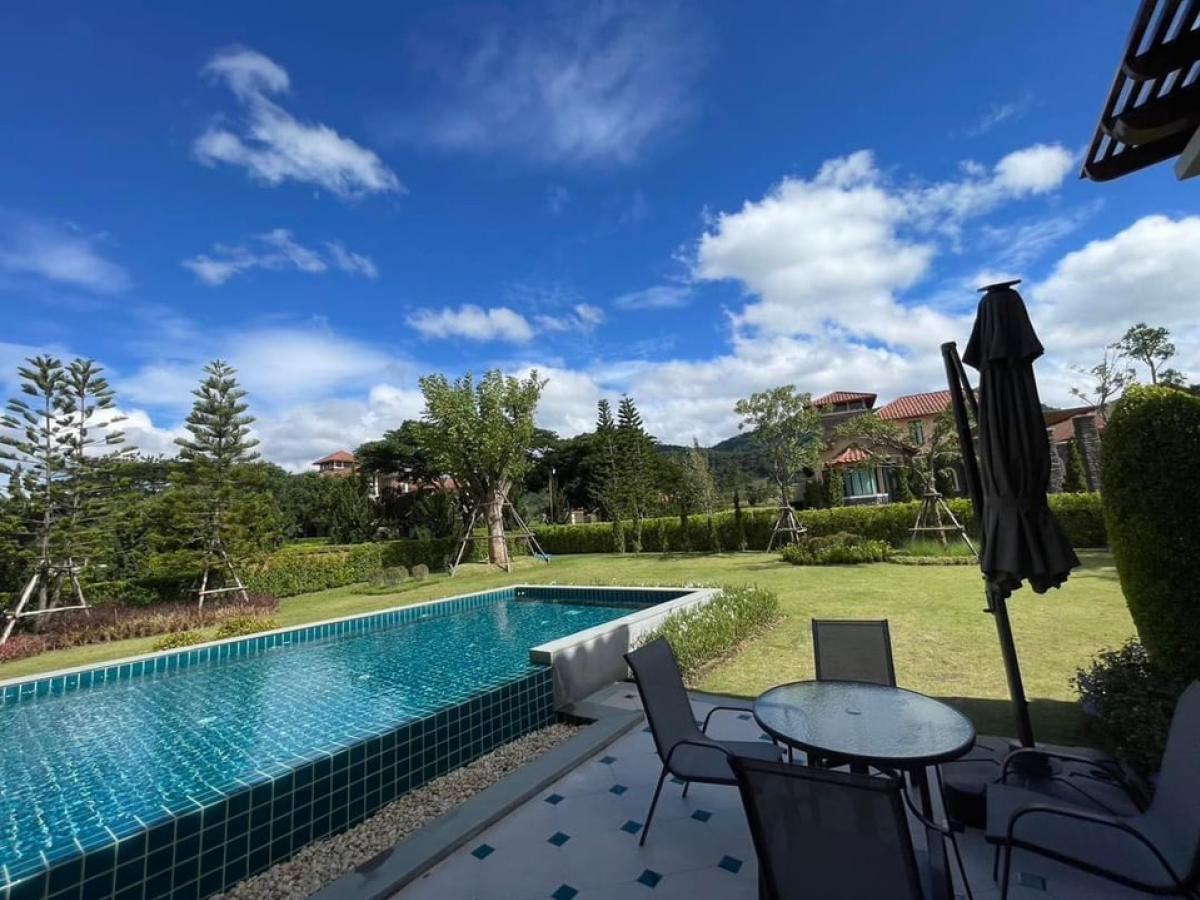 For SaleHousePak Chong KhaoYai : 📢👇Relax with good weather all year round and a good atmosphere at Bella Del Monte. Buy 1 get 2 houses with swimming pools and another guest house (2 bedrooms). Special: Free common area fees for 5 years from the date of delivery of the house in July 67 (f