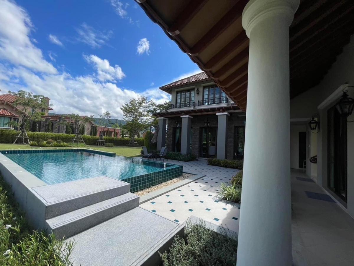 For SaleHousePak Chong KhaoYai : 📢👇Relax with good weather all year round and a good atmosphere at Bella Del Monte. Buy 1 get 2 houses with swimming pools and another guest house (2 bedrooms). Special: Free common area fees for 5 years from the date of delivery of the house in July 67 (f