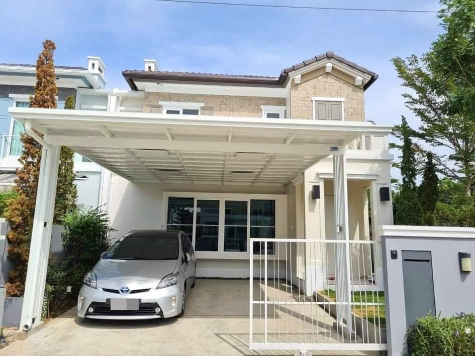 For RentHouseBangna, Bearing, Lasalle : House for rent, Anya Bangna-Ramkhamhaeng 2, 44 sqw., corner unit, very new condition.