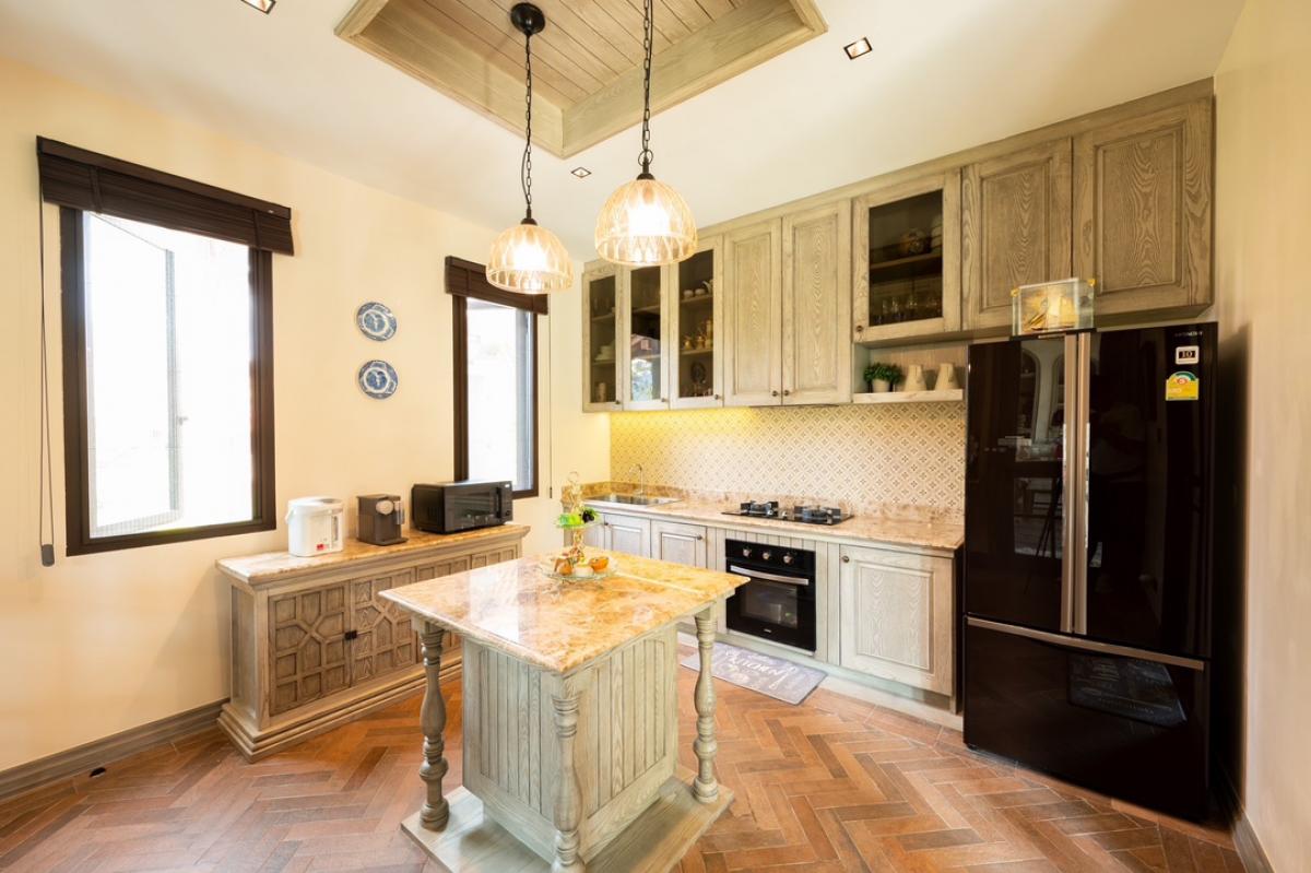 For SaleHousePak Chong KhaoYai : 📢👇Relax with good weather all year round and a good atmosphere at Bella Del Monte. Buy 1 get 2 houses with swimming pools and another guest house (2 bedrooms). Special: Free common area fees for 5 years from the date of delivery of the house in July 67 (f