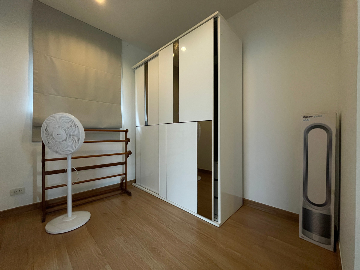 For RentHousePattanakan, Srinakarin : For rent, detached house, Luxury, The Palm, Phatthanakan, corner plot, near Thonglor, garden view