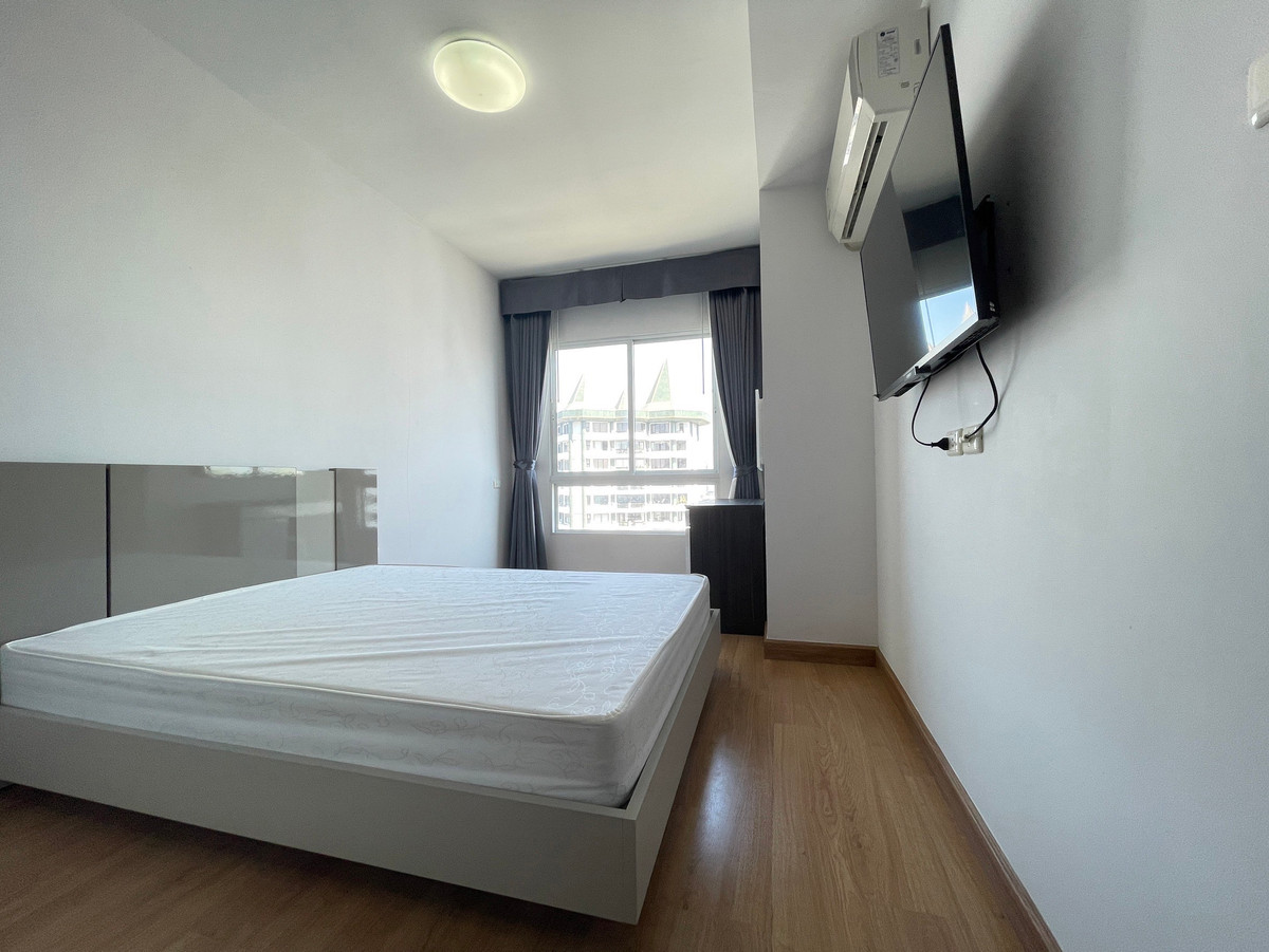 For RentCondoWongwianyai, Charoennakor : For rent Supalai River Resort Charoennakorn