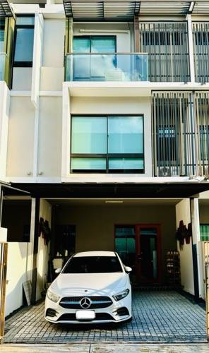 For SaleTownhomeKaset Nawamin,Ladplakao : Townhouse for sale, 21.9 sq m, Landmark Ekkamai Ram Intra