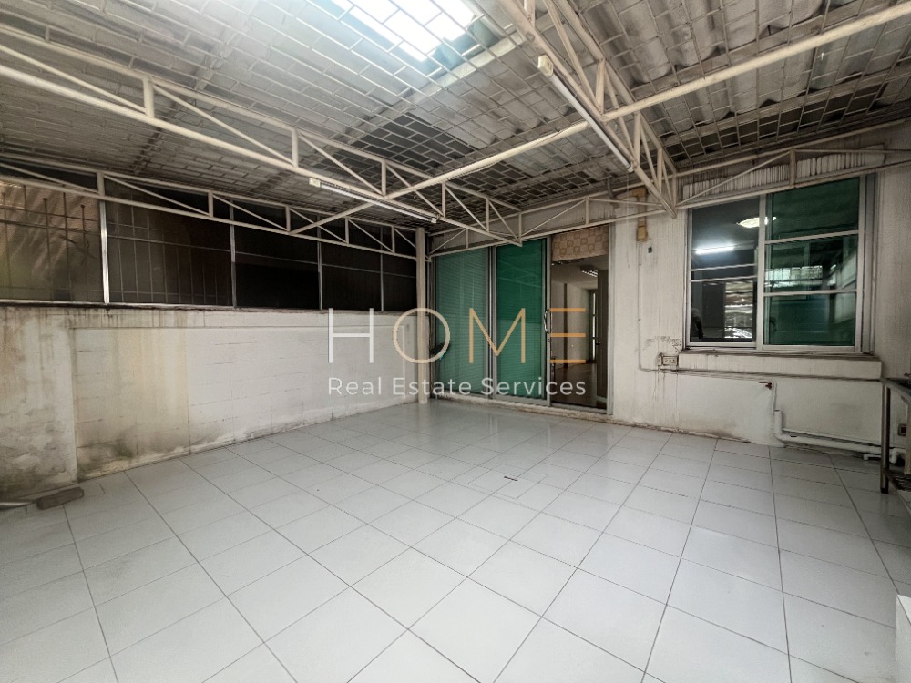 ขายทาวน์โฮมเลียบทางด่วนรามอินทรา : ทาวน์โฮม บ้านกลางเมือง พระราม 9 - ลาดพร้าว / 4 ห้องนอน (ขาย), Baan Klang Muang Rama 9 - Ladprao / Townhome 4 Bedrooms (FOR SALE) TPM163