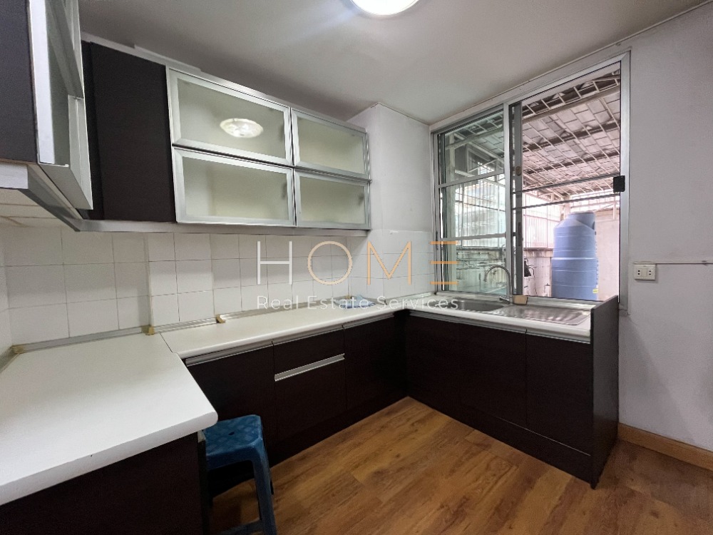 ขายทาวน์โฮมเลียบทางด่วนรามอินทรา : ทาวน์โฮม บ้านกลางเมือง พระราม 9 - ลาดพร้าว / 4 ห้องนอน (ขาย), Baan Klang Muang Rama 9 - Ladprao / Townhome 4 Bedrooms (FOR SALE) TPM163