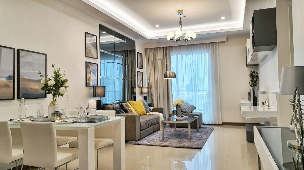 For rent Supalai Elite Phayathai Condo 2 bedrooms 2 bathrooms near BTS Phaya Thai Loading...