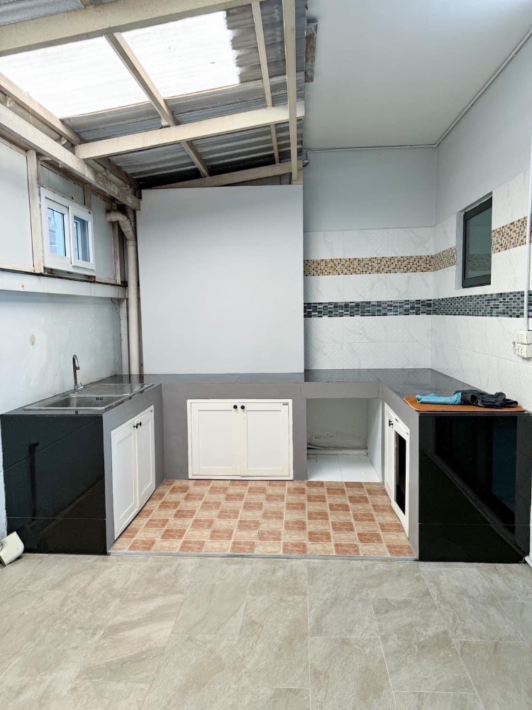 For SaleTownhomeBangna, Bearing, Lasalle : P-2630 For sale! Townhome I Feel Bangna, ready to move in, near Mega Bangna