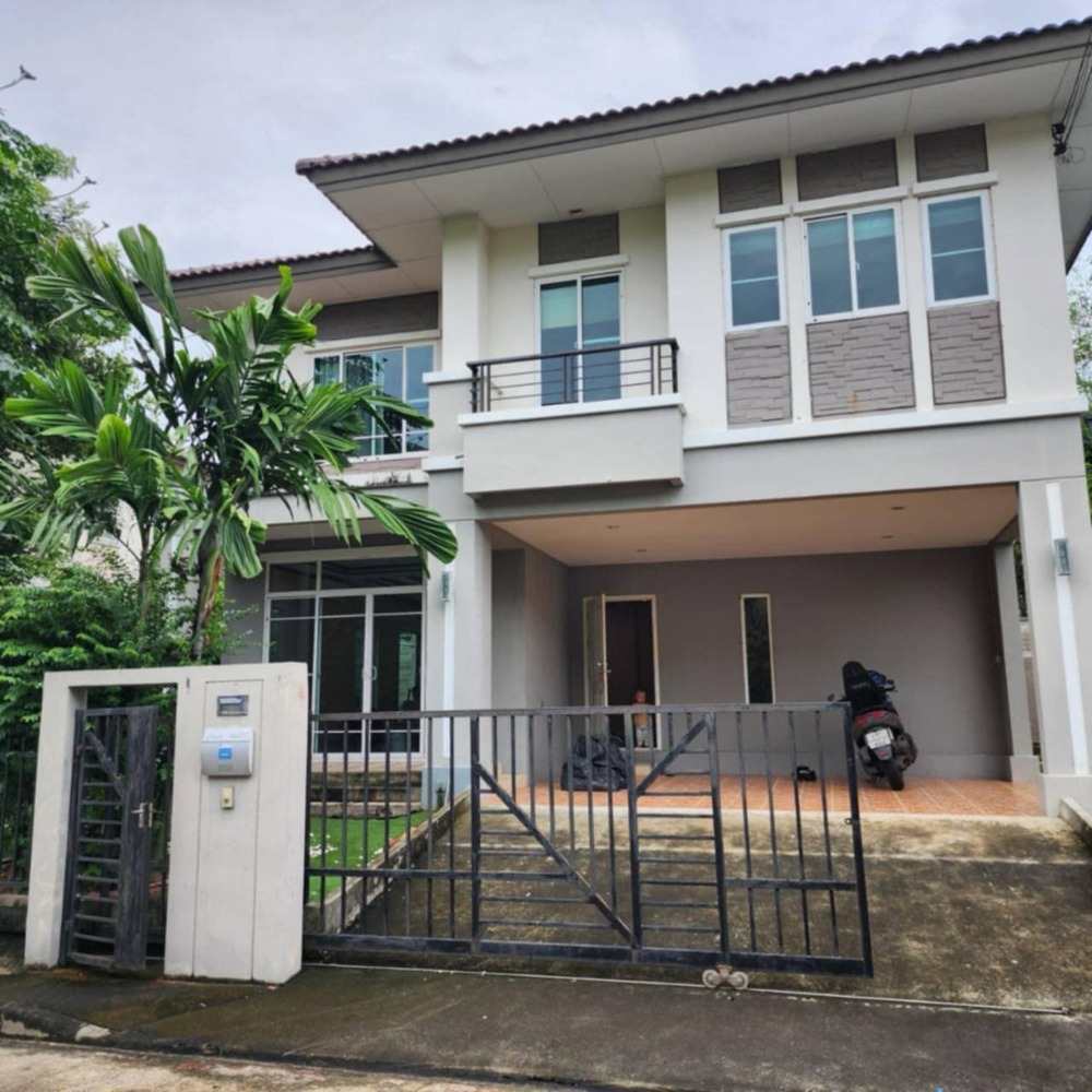 For RentHouseSamut Prakan,Samrong : Single house for rent, The Plan Bangna, air-conditioner, full furniture, 3 bedrooms, 3 bathrooms, rental price 30,000 baht per month