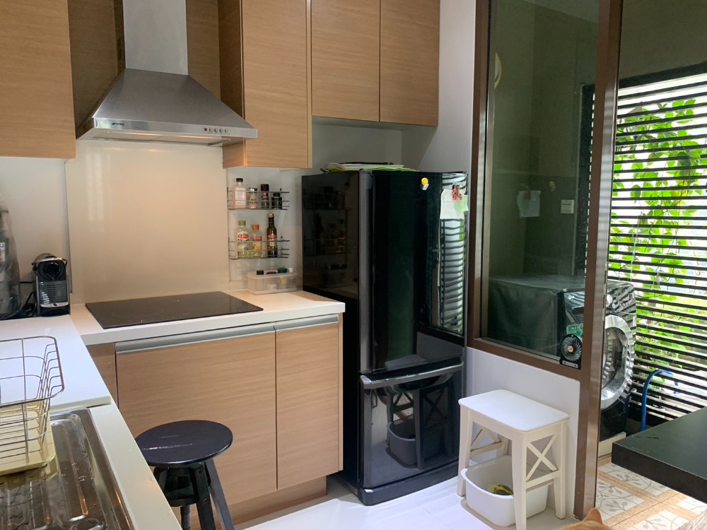 For SaleCondoSukhumvit, Asoke, Thonglor : For Sale condo The Emporio Place 24 fullyfurnished (S15-19832)