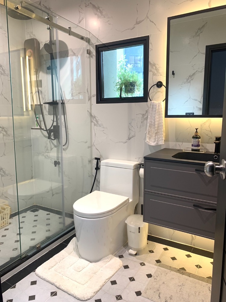 For SaleCondoSukhumvit, Asoke, Thonglor : For Sale condo The Emporio Place 24 fullyfurnished (S15-19832)