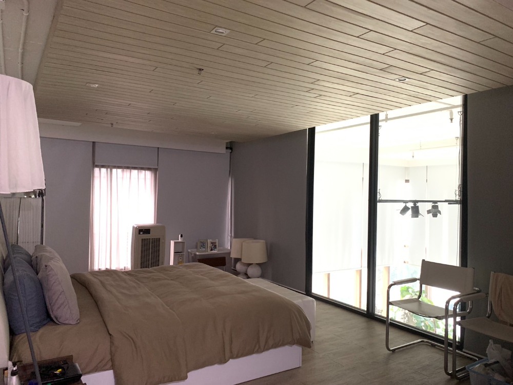 For SaleCondoSukhumvit, Asoke, Thonglor : For Sale condo The Emporio Place 24 fullyfurnished (S15-19832)