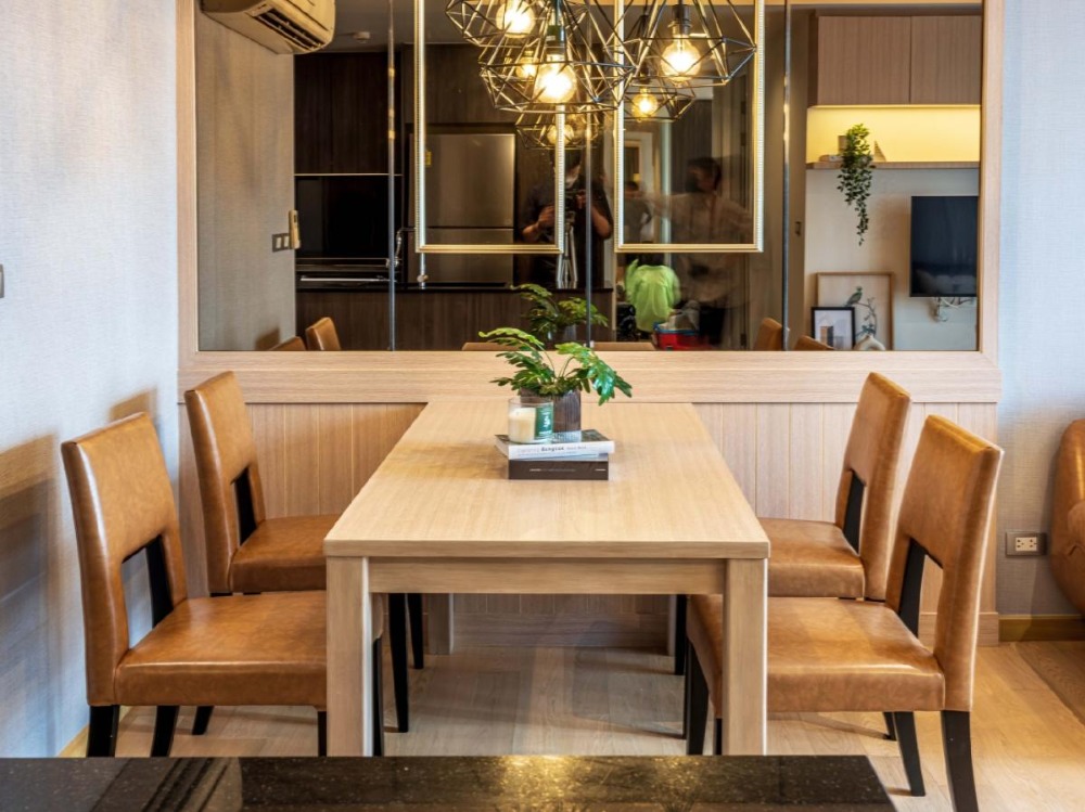 For RentCondoSukhumvit, Asoke, Thonglor : For rent: Via 49 (Via 49), corner room, built-in throughout the room
