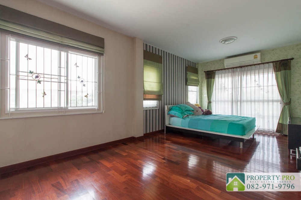 ขายบ้านมีนบุรี-ร่มเกล้า : ขาย บ้าน นนทวีวิลล์ 5 หนองจอก บ้านเดี่ยว 2 ชั้น แบบ 3 ห้องนอน 51 ตรว 146 ตรม หลังมุม ทิศเหนือ ใกล้ โรงเรียนหนองจอก บางกอกอารีนา : VW24S-005