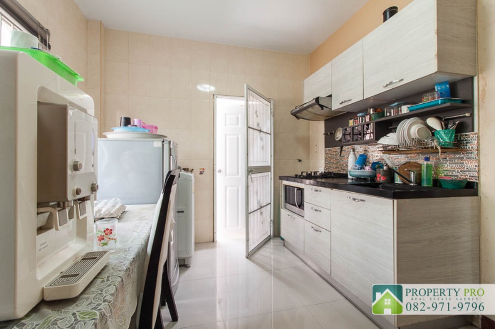 ขายบ้านมีนบุรี-ร่มเกล้า : ขาย บ้าน นนทวีวิลล์ 5 หนองจอก บ้านเดี่ยว 2 ชั้น แบบ 3 ห้องนอน 51 ตรว 146 ตรม หลังมุม ทิศเหนือ ใกล้ โรงเรียนหนองจอก บางกอกอารีนา : VW24S-005