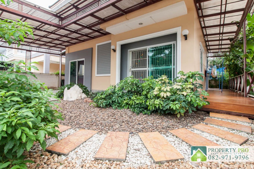 ขายบ้านมีนบุรี-ร่มเกล้า : ขาย บ้าน นนทวีวิลล์ 5 หนองจอก บ้านเดี่ยว 2 ชั้น แบบ 3 ห้องนอน 51 ตรว 146 ตรม หลังมุม ทิศเหนือ ใกล้ โรงเรียนหนองจอก บางกอกอารีนา : VW24S-005