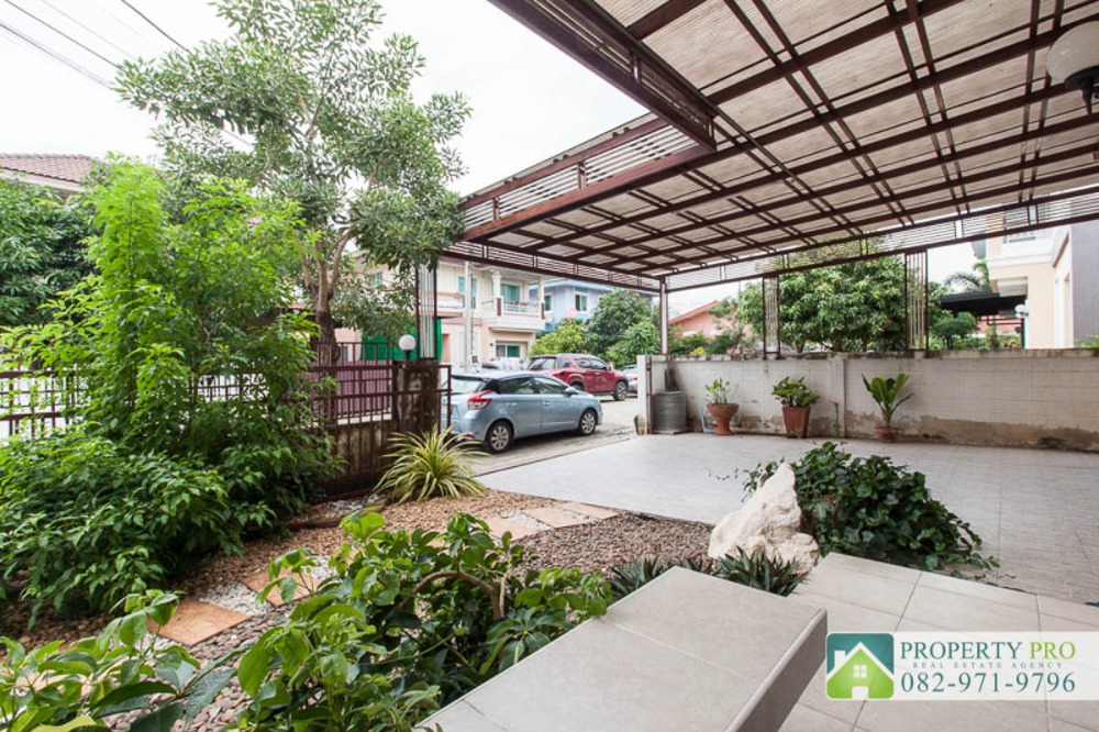 ขายบ้านมีนบุรี-ร่มเกล้า : ขาย บ้าน นนทวีวิลล์ 5 หนองจอก บ้านเดี่ยว 2 ชั้น แบบ 3 ห้องนอน 51 ตรว 146 ตรม หลังมุม ทิศเหนือ ใกล้ โรงเรียนหนองจอก บางกอกอารีนา : VW24S-005