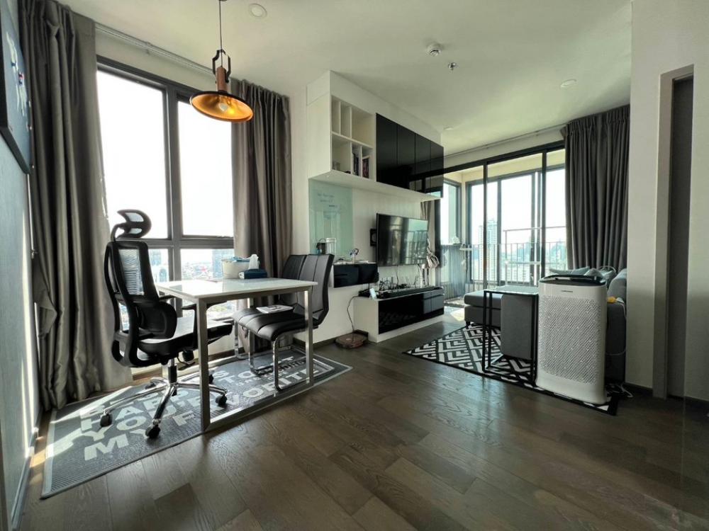 ขายคอนโดราชเทวี พญาไท : Ideo Q Siam Ratchathewi【𝐒𝐄𝐋𝐋】🔥 คอนโดในเมืองใหญ่ พื้นที่สองห้องนอนที่เหมาะสำหรับทุกไลฟ์สไตล์ 🔥 ติดต่อไลน์ไอดี: @hacondo