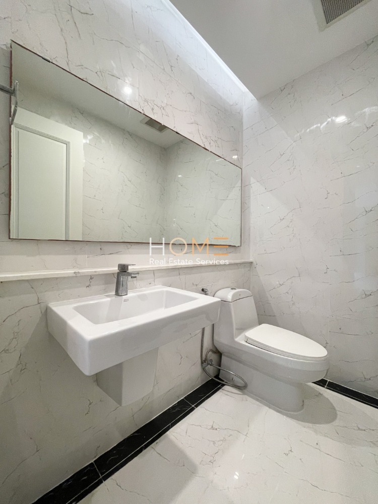 ขายบ้านปิ่นเกล้า จรัญสนิทวงศ์ : บ้านแปลงสวย ทำเลติดถนนเมน พร้อมเข้าอยู่ได้เลย🔥 นันทวัน ปิ่นเกล้า - ราชพฤกษ์ / 5 ห้องนอน (ขาย), Nantawan Pinklao - Ratchapruek / 5 Bedrooms (FOR SALE) BALL158