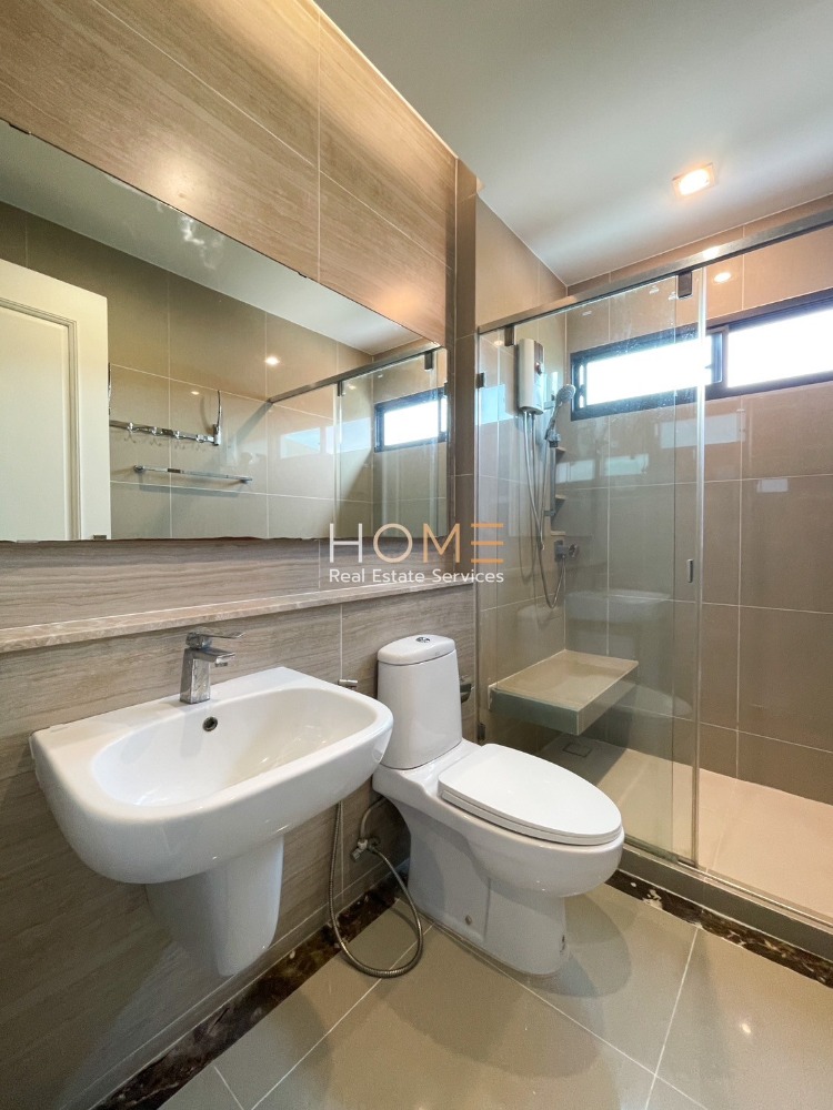 ขายบ้านปิ่นเกล้า จรัญสนิทวงศ์ : บ้านแปลงสวย ทำเลติดถนนเมน พร้อมเข้าอยู่ได้เลย🔥 นันทวัน ปิ่นเกล้า - ราชพฤกษ์ / 5 ห้องนอน (ขาย), Nantawan Pinklao - Ratchapruek / 5 Bedrooms (FOR SALE) BALL158