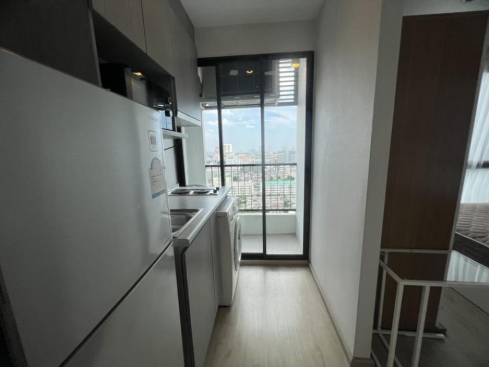 ขายคอนโดท่าพระ ตลาดพลู วุฒากาศ : Ideo Sathorn Thaphra【𝐒𝐄𝐋𝐋】🔥 คอนโด ห้อง STUDIO โทนขาวแสงส่องถึง สว่างโปร่ง สไตล์มินิมอล บิ้วอินจัดเต็ม 🔥 ติดต่อไลน์ไอดี: @hacondo