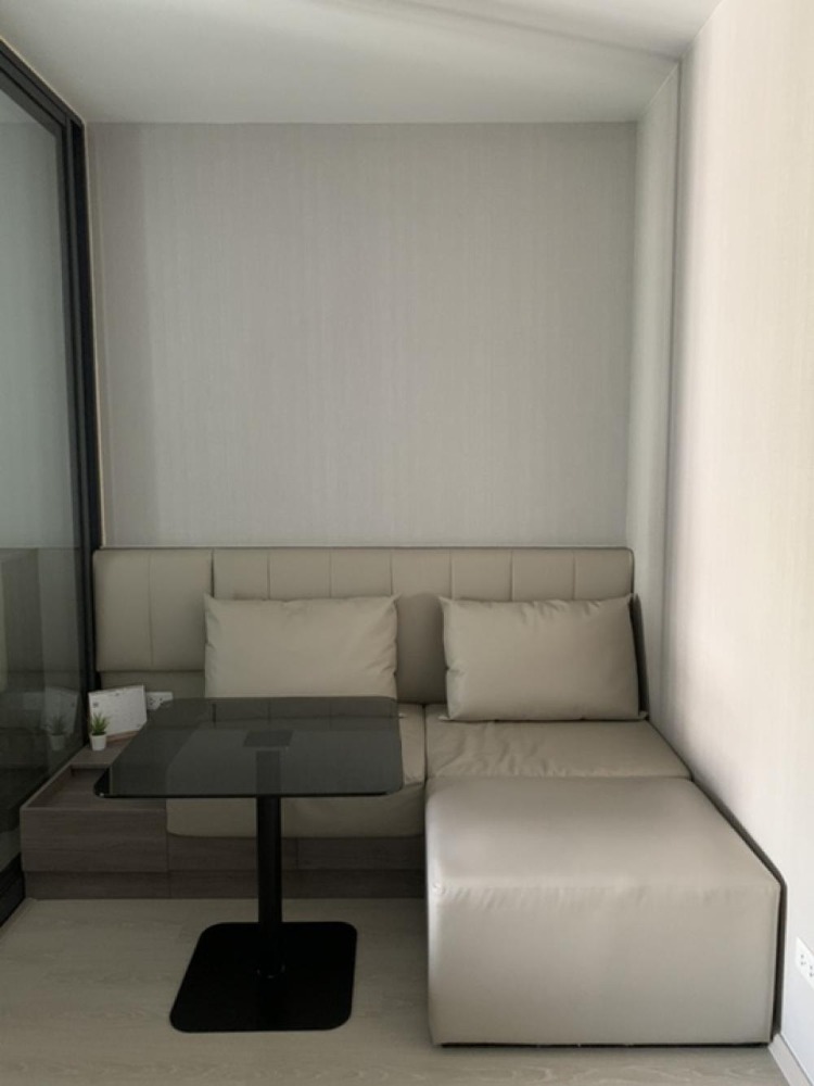 ขายคอนโดท่าพระ ตลาดพลู วุฒากาศ : Ideo Thaphra Interchange【𝐒𝐄𝐋𝐋】🔥 คอนโดสตูดิโอ 1 ห้องนอน โทนครีมน้ำตาล สไตล์มินิมอล สวยทันสมัย เฟอร์นิเจอร์ครบครัน 🔥 ติดต่อไลน์ไอดี: @hacondo