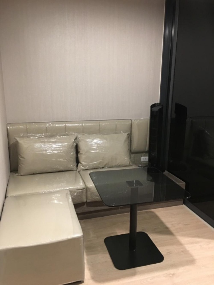 ขายคอนโดท่าพระ ตลาดพลู วุฒากาศ : Ideo Thaphra Interchange【𝐒𝐄𝐋𝐋】🔥 ห้องสวย 1 ห้องนอน กว้างขวาง 27 ตร.ม. วิวสวย ใจกลางเมือง 🔥 ติดต่อไลน์ไอดี: @hacondo