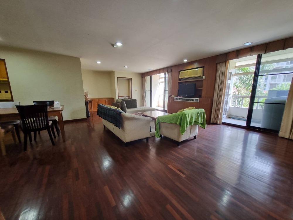 For RentCondoSukhumvit, Asoke, Thonglor : For rent Baan Chan Condominium 3 Bed/