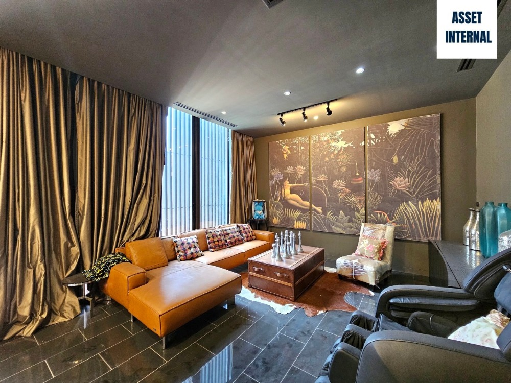 ขายบ้านลาดพร้าว เซ็นทรัลลาดพร้าว : ขายบ้าน สไตล์ Home Office 3 ชั้น ซอยนาคนิวาส 18 เนื้อที่ 97 ตารางวา 6 ห้องนอน 7 ห้องน้ำ พร้อมสระว่ายน้ำกลางบ้าน ห้องทำงาน ห้องนั่งเล่น ห้องเก็บของ แขวงลาดพร้าว เขตลาดพร้าว กรุงเทพมหานคร