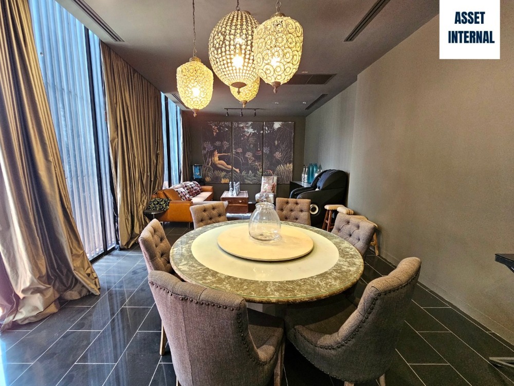 ขายบ้านลาดพร้าว เซ็นทรัลลาดพร้าว : ขายบ้าน สไตล์ Home Office 3 ชั้น ซอยนาคนิวาส 18 เนื้อที่ 97 ตารางวา 6 ห้องนอน 7 ห้องน้ำ พร้อมสระว่ายน้ำกลางบ้าน ห้องทำงาน ห้องนั่งเล่น ห้องเก็บของ แขวงลาดพร้าว เขตลาดพร้าว กรุงเทพมหานคร