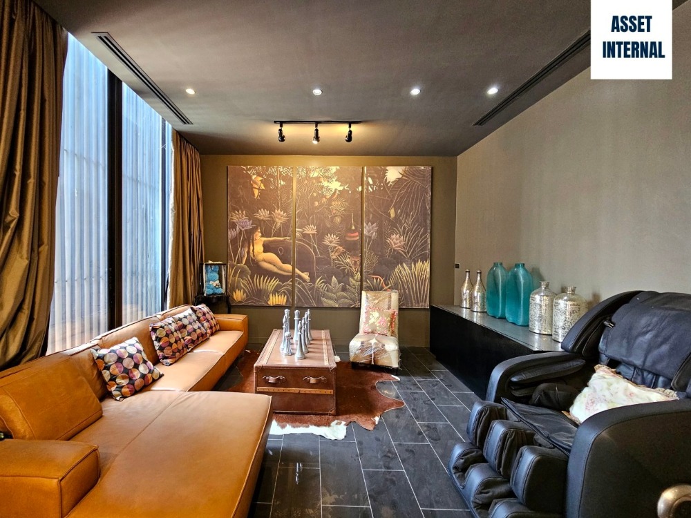 ขายบ้านลาดพร้าว เซ็นทรัลลาดพร้าว : ขายบ้าน สไตล์ Home Office 3 ชั้น ซอยนาคนิวาส 18 เนื้อที่ 97 ตารางวา 6 ห้องนอน 7 ห้องน้ำ พร้อมสระว่ายน้ำกลางบ้าน ห้องทำงาน ห้องนั่งเล่น ห้องเก็บของ แขวงลาดพร้าว เขตลาดพร้าว กรุงเทพมหานคร