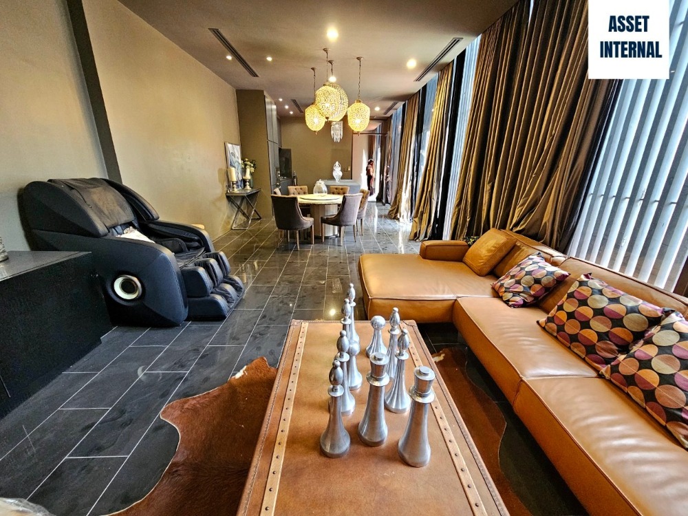 ขายบ้านลาดพร้าว เซ็นทรัลลาดพร้าว : ขายบ้าน สไตล์ Home Office 3 ชั้น ซอยนาคนิวาส 18 เนื้อที่ 97 ตารางวา 6 ห้องนอน 7 ห้องน้ำ พร้อมสระว่ายน้ำกลางบ้าน ห้องทำงาน ห้องนั่งเล่น ห้องเก็บของ แขวงลาดพร้าว เขตลาดพร้าว กรุงเทพมหานคร