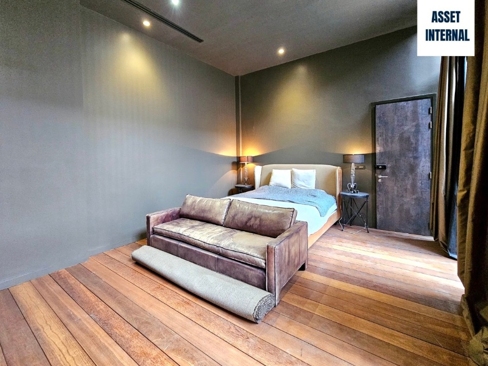 ขายบ้านลาดพร้าว เซ็นทรัลลาดพร้าว : ขายบ้าน สไตล์ Home Office 3 ชั้น ซอยนาคนิวาส 18 เนื้อที่ 97 ตารางวา 6 ห้องนอน 7 ห้องน้ำ พร้อมสระว่ายน้ำกลางบ้าน ห้องทำงาน ห้องนั่งเล่น ห้องเก็บของ แขวงลาดพร้าว เขตลาดพร้าว กรุงเทพมหานคร