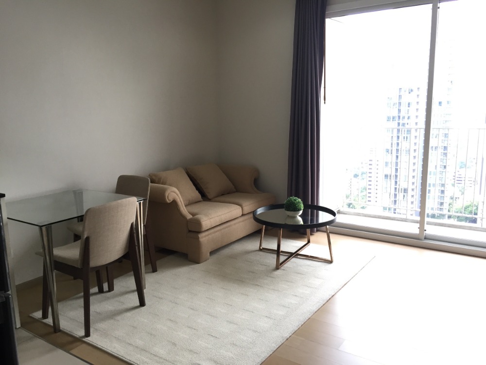 ให้เช่าคอนโดสุขุมวิท อโศก ทองหล่อ : For Rent :HQ By Sansiri  1B1B 50sqm High floor 45K/month