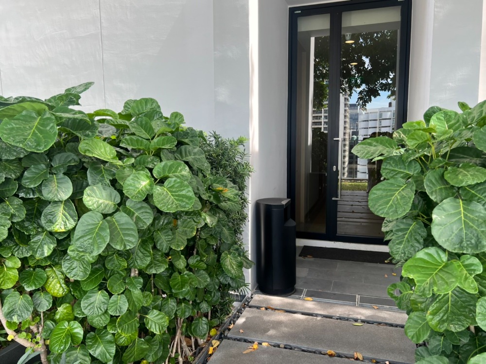 ขายคอนโดสุขุมวิท อโศก ทองหล่อ : ขาย คอนโด Noble BE19 (โนเบิล บี19) คอนโดใหม่ใจกลางอโศก ทำเลดี BTS อโศก & MRT สุขุมวิท 550 ม. 2 Bed 2 Bath 52sqm High floor Beatiful view