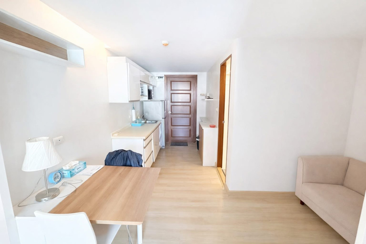 For SaleCondoRatchadapisek, Huaikwang, Suttisan : For Sale Condo , Emerald Residence Ratchada , MRT-Huai Khwang , Din Daeng , Din Daeng , Bangkok ,  CX-144542