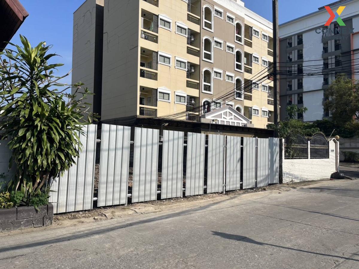 For SaleLandKasetsart, Ratchayothin : For Sale Empty land, Sena nikhom road , Senangkha Nikhom , Chatuchak , Bangkok , CX-105461