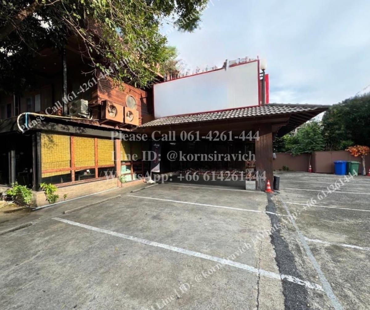 ให้เช่าร้านค้า/ตลาดนัดสุขุมวิท อโศก ทองหล่อ : ปล่อยเช่า ร้านอาหาร Stand Alone ซอย เอกมัย สุขุมวิท 63 เชื่อมต่อ ซอย ทองหล่อ, กรุงเทพ. ที่จอดรถ 8 คัน ทำเลดีมากๆ