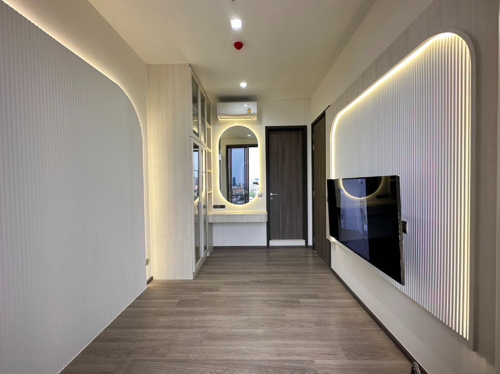 ให้เช่าคอนโดสาทร นราธิวาส : (for sale/rent) RHYTHM Charoenkrung Pavilionใกล้ Shrewsbury International School