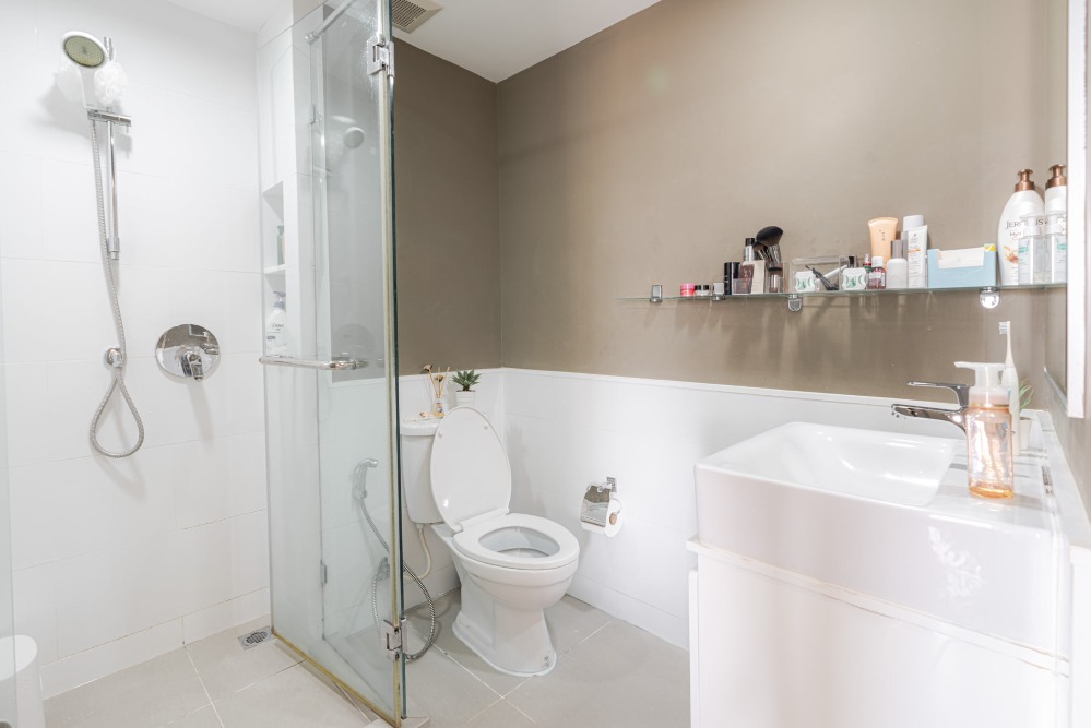 ขายคอนโดราชเทวี พญาไท : Maestro 12 Ratchathewi【𝐒𝐄𝐋𝐋】🔥 คอนโดสุดหรู ห้องสว่างโปร่ง โล่ง สบาย ด้วยโทนสีครีมนวลๆ สร้างความสงบให้ทุกวัน 🔥 ติดต่อไลน์ไอดี: @hacondo