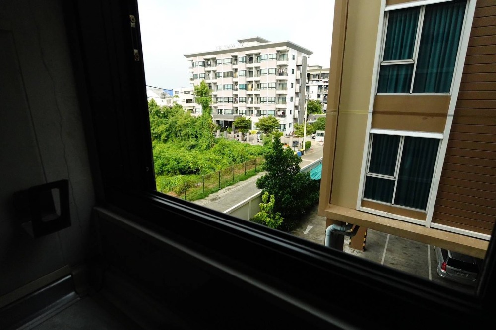 ขายคอนโดรัชดา ห้วยขวาง : รหัสทรัพย์ Bp0611 แอทโมซ รัชดา-ห้วยขวาง ห้องขนาด 33.51 ตร.ม. แบบ 2 ห้องนอน 1 ห้องน้ำ ชั้น 4