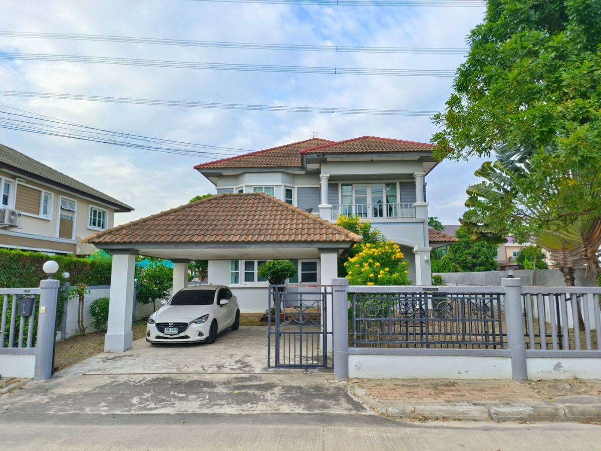 For RentHousePathum Thani,Rangsit, Thammasat : PH6 House for rent Chuan Chuen Golf Avenue