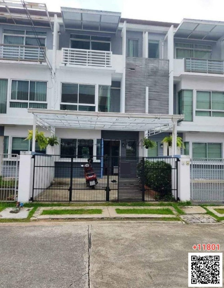 For RentTownhomePattanakan, Srinakarin : Townhouse for rent, 3 floors, new house, Rama 9-Srinakarin, Krungthep Kreetha, Soi 7